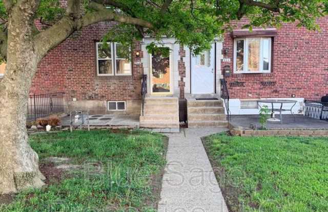 902 Maple Ave photos photos
