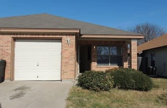 933 Rosewood Drive - 933 Rosewood Drive, Harker Heights, TX 76548
