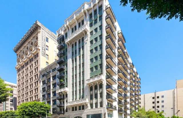 416 S SPRING St unit: 608 photos photos