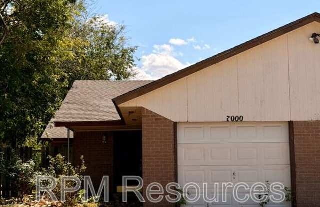 7000 Woodlake Dr Gallery 1