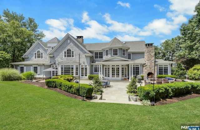 29 McGrath Drive Gallery 3