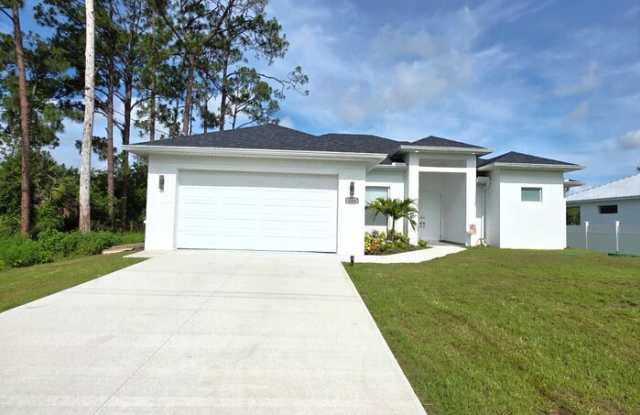 348 Ranch Avenue - 348 Ranch Avenue, Lehigh Acres, FL 33936 348 Ranch Avenue - 348 Ranch Avenue, Lehigh Acres, FL 33936