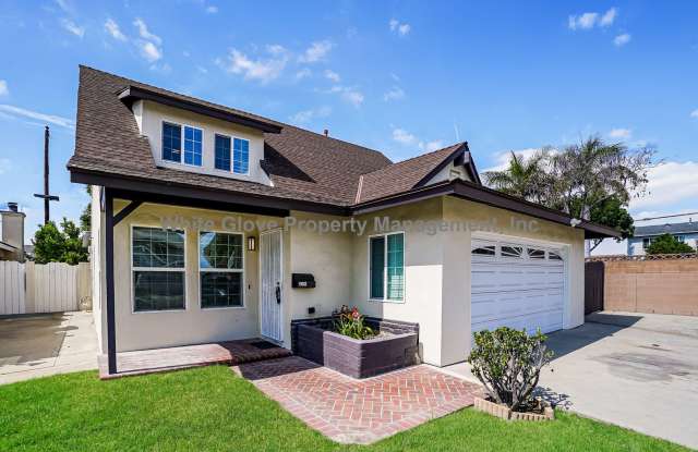 Charming 4-Bedroom Artesia Home with Sunroom, Large Backyard  Attached Garage photos photos