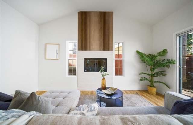 17729 Superior Street photos photos