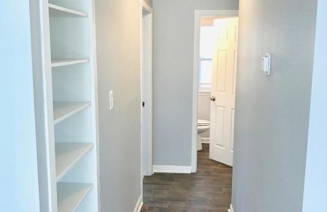 6144 Nimitz Dr Gallery 3