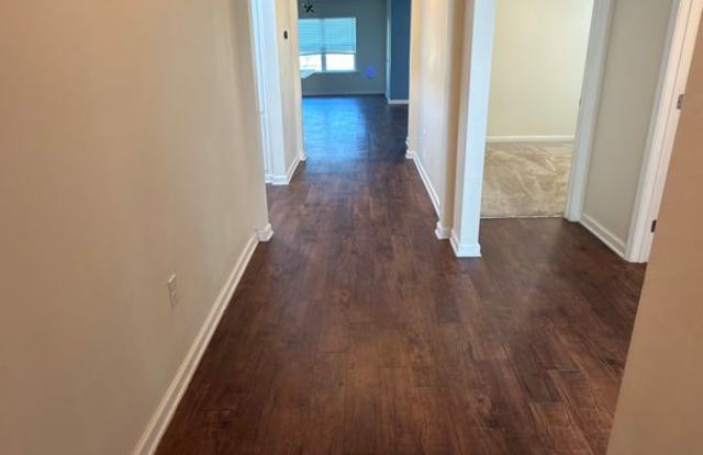 7123 Riverbrooke Gallery 4