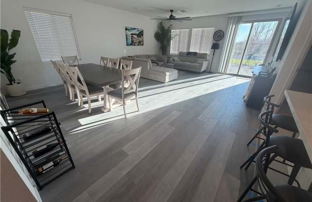 5357 Eleganza Avenue photos photos