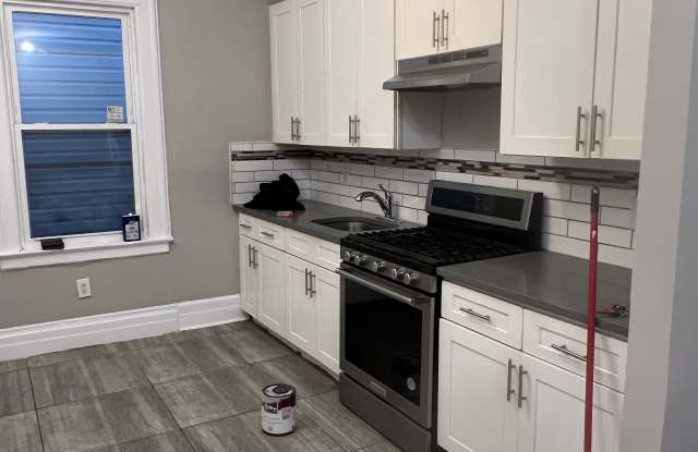 111 Claremont Ave - 111 Claremont Avenue, Jersey City, NJ 07305