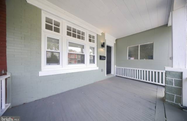 5104 WARRINGTON Avenue Gallery 3