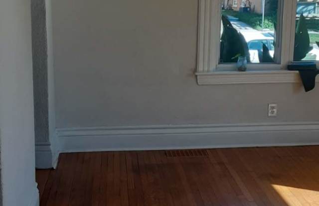 1555 South 20th Street Gallery 3