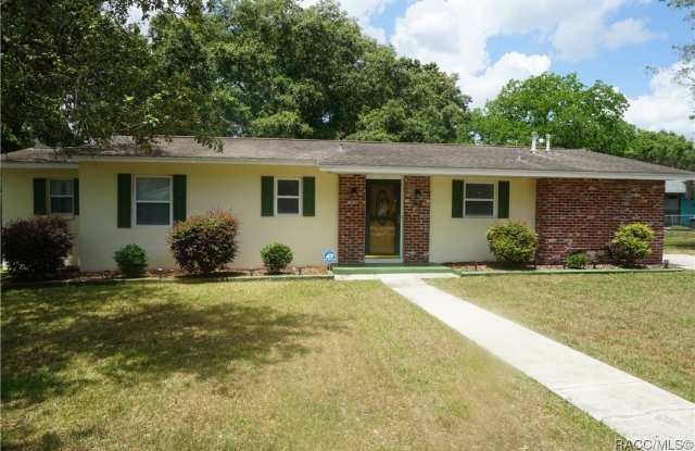 9306 N Santos Drive - 9306 North Santos Drive, Citrus Springs, FL 34434