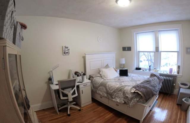 Excellent 4 Bedroom- No Broker Fee photos photos