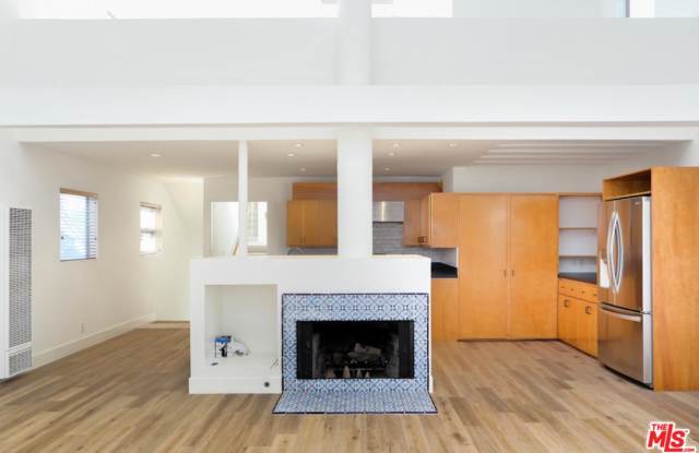 229 WINDWARD Avenue - 229 Windward Avenue, Los Angeles, CA 90291