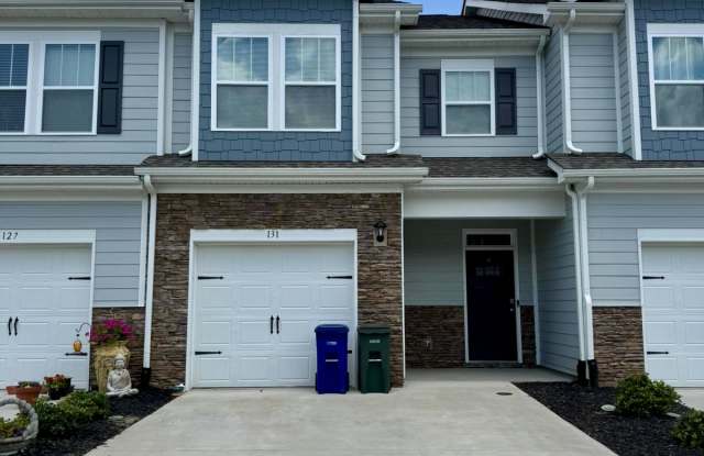 131 Creekview Rd Gallery 2