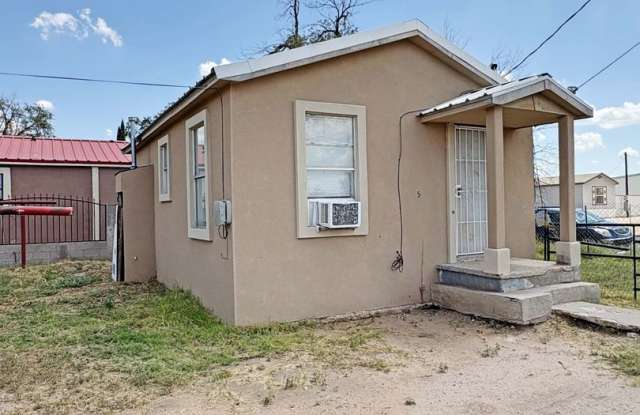 700 N Leech St. | Hobbs NM photos photos