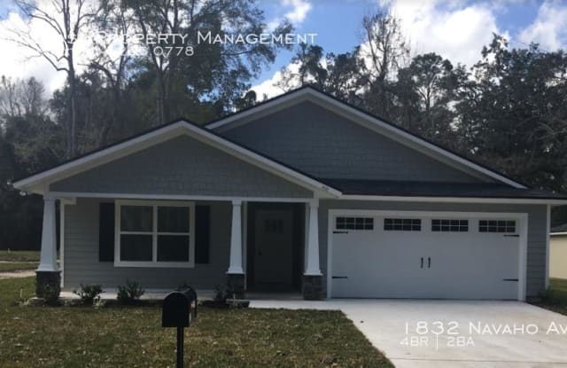 1832 Navaho Ave - 1832 Navaho Avenue, Jacksonville, FL 32210