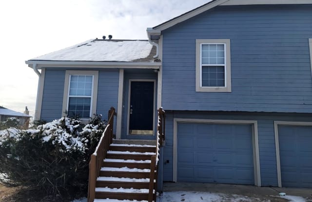 5509 NW 86th Court - 5509 Northwest 86th Court, Kansas City, MO 64154