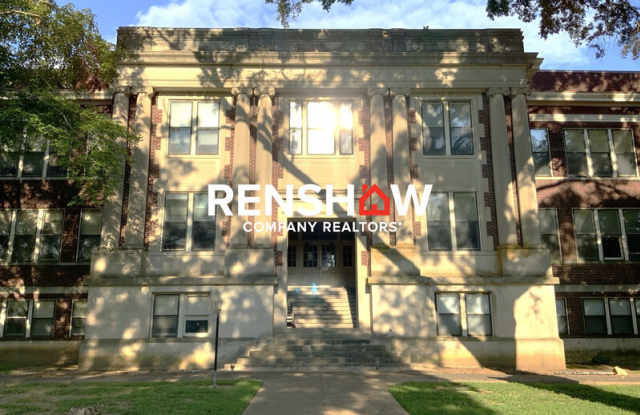 900 S College St photos photos