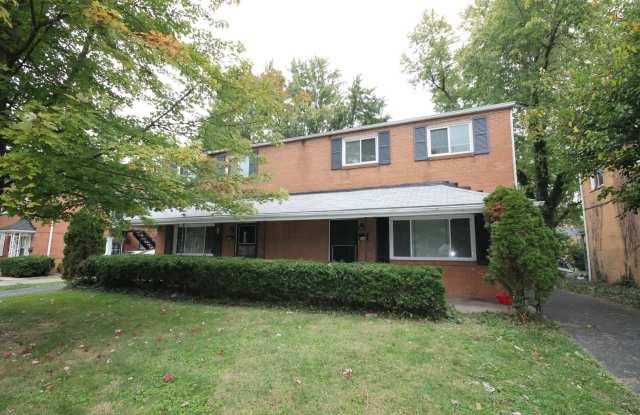 3 Bedroom ~ Clintonville photos photos
