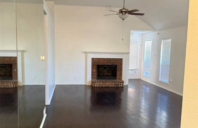 3047 Renaissance Court Gallery 2