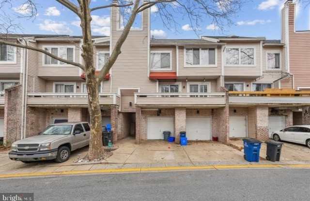 9861 LAKE SHORE Drive photos photos