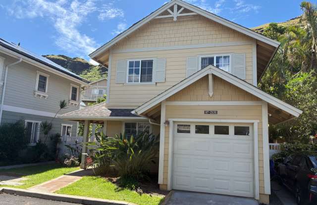 Sea Country Three Bedroom Home Gallery 1
