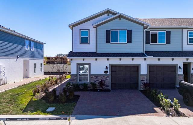 Luxury New Construction Townhouse -corner-lot townhouse 4 bedrooms/ 3 bathrooms - 4172 Campsite Loop, Orange County, FL 32824