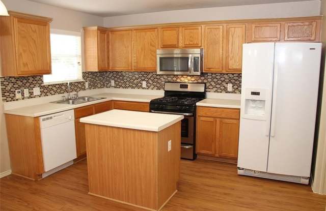 3414  Flowstone LN Gallery 2
