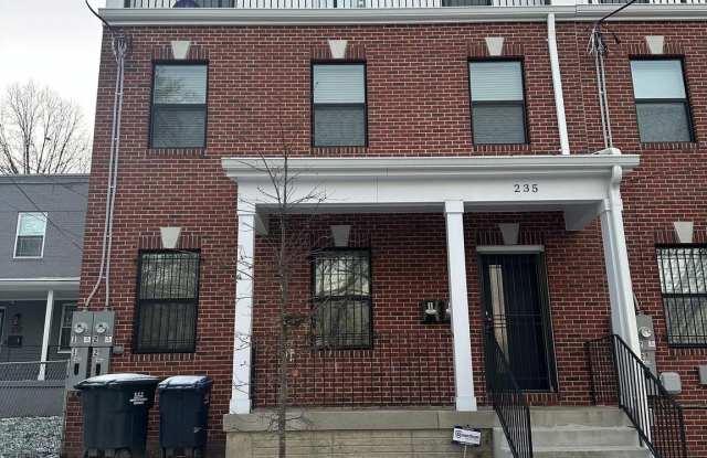 235 VALLEY Avenue SE photos photos