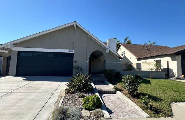 Large Beautiful Home in Cypress - 11603 Savaii Street, Cypress, CA 90630