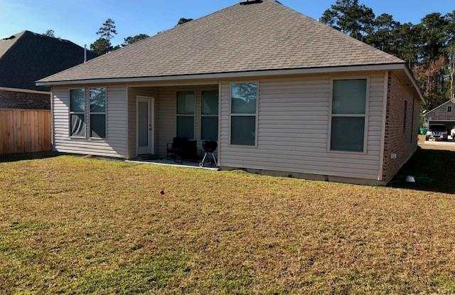40058 CYPRESS VIEW Road Gallery 2