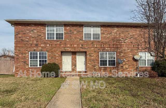 743 E Kings Carriage photos photos