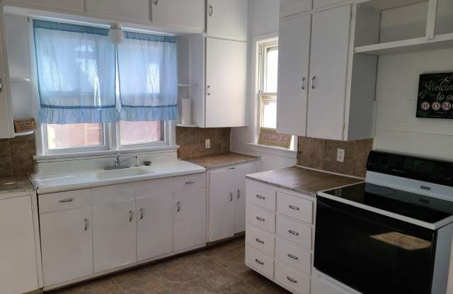 Don't miss your chance beautiful 3 bedroom farm house avail NOW Gallery 1