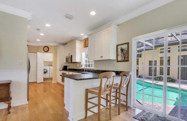 1856 SE Colony Way Gallery 3