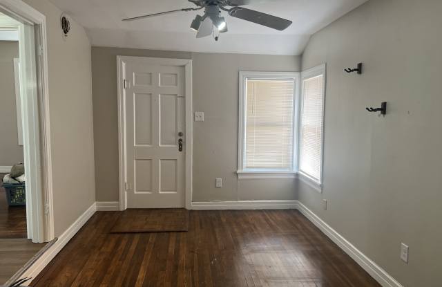 2708 Avenue V photos photos