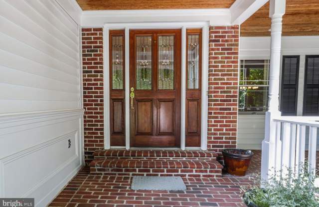 6541 ROCKLAND DRIVE Gallery 2