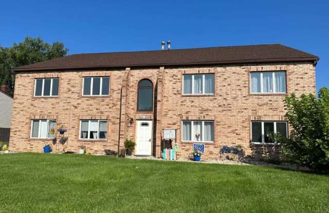 214 Plum Creek Drive - 214 Plum Creek Drive, Schererville, IN 46375