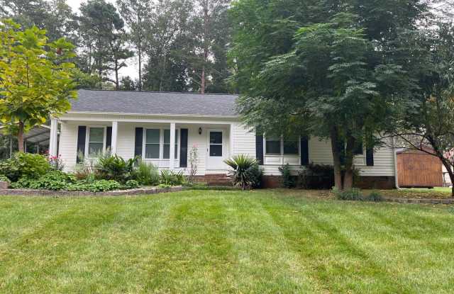 Move-in Ready Home Located in The Four Seasons Community! photos photos
