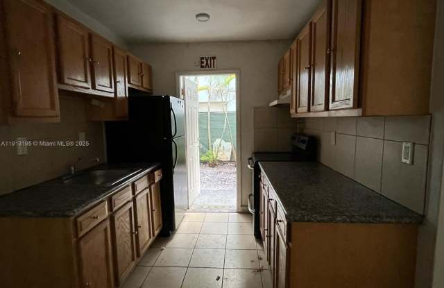 608 SW 16th Avenue 1-4, Fort Lauderdale, FL 33312 photos photos 608 SW 16th Avenue 1-4, Fort Lauderdale, FL 33312 photos photos