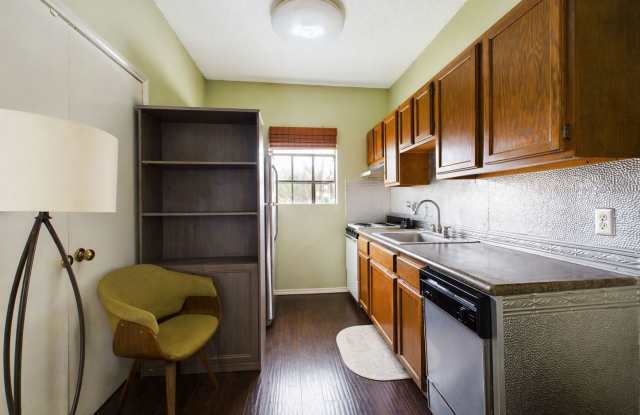 3206 King St Apt 205 Gallery 2