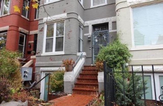 15 S.st Nw - 15 S St NW, Washington, DC 20001