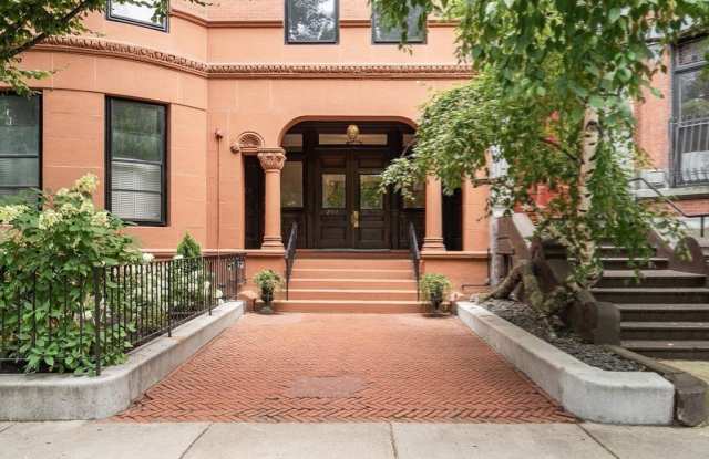 290 Commonwealth Ave 24 photos photos