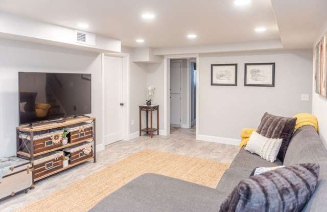 BRAND NEW REMODEL photos photos