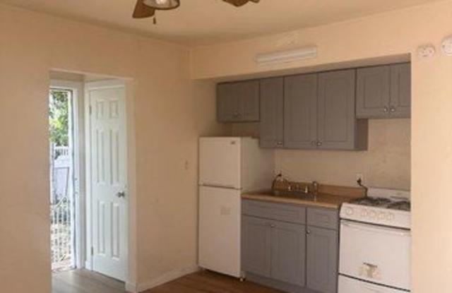 451 E Broadway photos photos