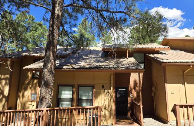 Furnished Three Bedroom Condo With Water and  Internet Paid Gallery 1