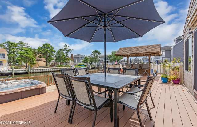 13 Clearwater Way photos photos