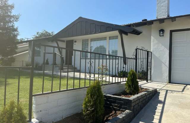3+2 RENOVATED W/Drive-Through Garage! photos photos