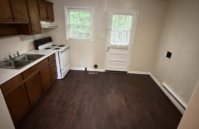 241 Sedgefield Ln - 1 Gallery 4