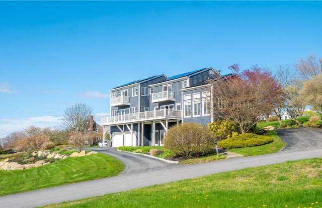 26 J H Dwyer Drive - 26 J H Dwyer Drive, Newport East, RI 02842