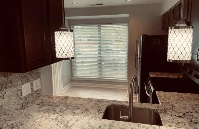 6603 JUPITER HILLS CIRCLE Gallery 4